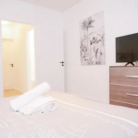 - Ideal Sejour Professionnel Ou Familial - Proche Bus Direct Au Centre De Strasbourg Apartment Bischheim